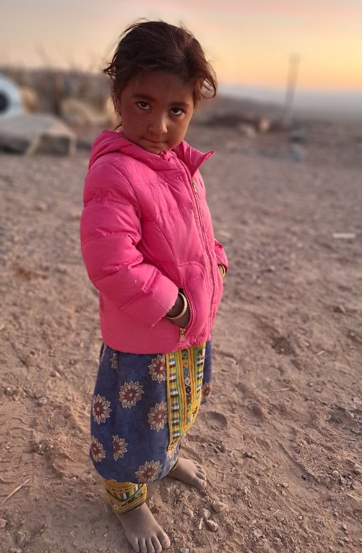 توزیع کاپشن در سیستان بلوچستان