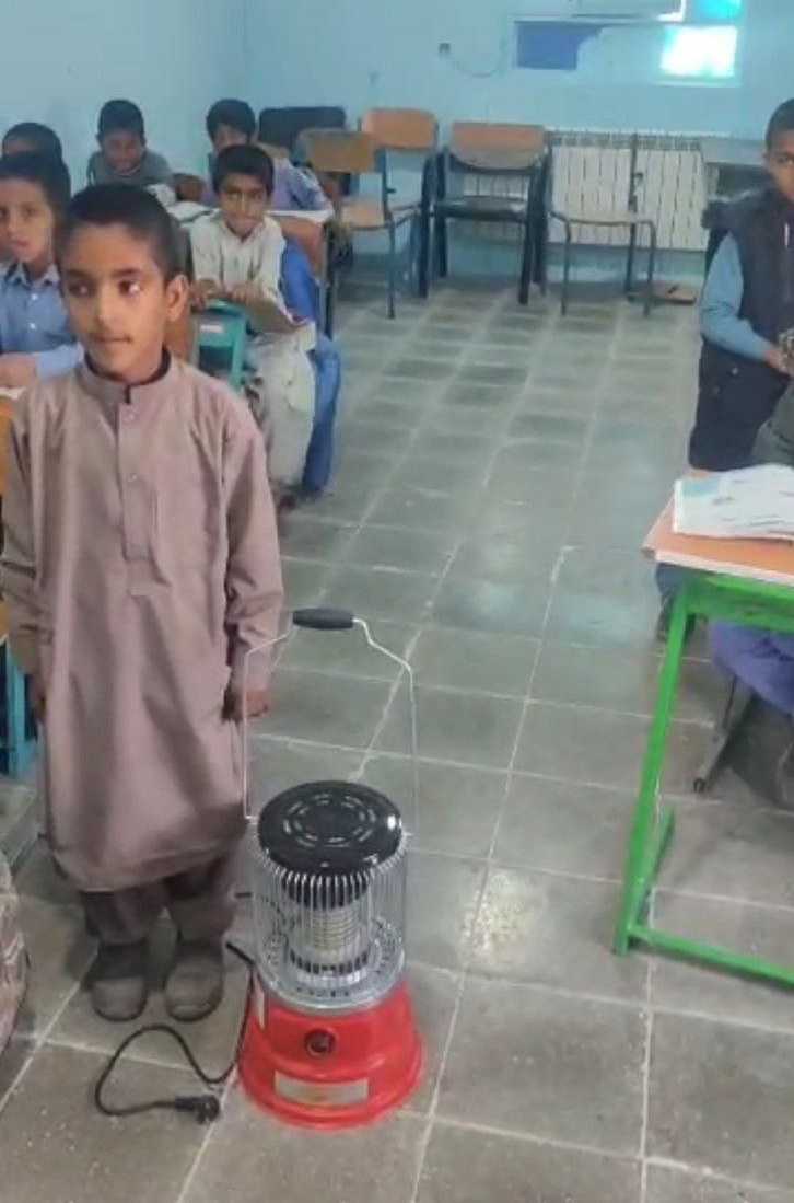 کلاس آموزشی رایگان سراوان برای دانش‌آموزان نیازمند